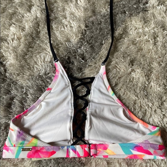 Victoria Secret Pink Bikini Top - Picture 2 of 3